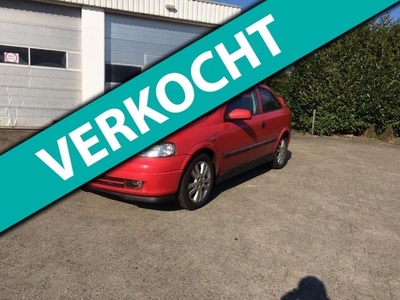 Opel Astra 1.6-16V Sport