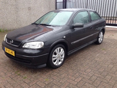 Opel Astra 1.6-16V Sport (bj 1999)