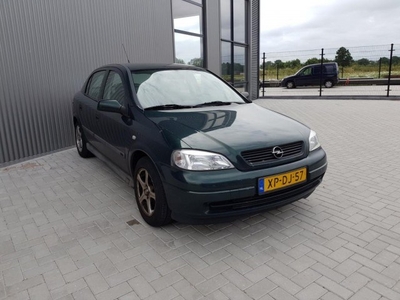 Opel Astra 1.6 Club 5-Deurs, Trekhaak, Nap