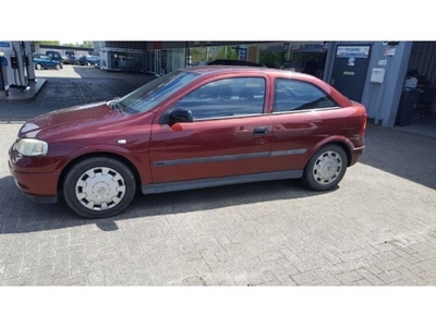 Opel Astra 1.6 Club (bj 1998)