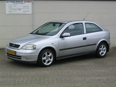 Opel Astra 1.6 GL (bj 2001) TREKHAAK / CV