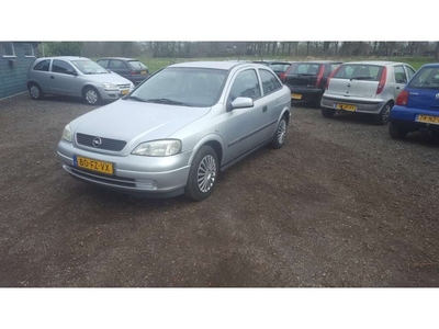 Opel Astra 1.6 GL nieuwe onderdelen