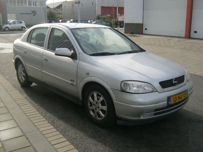 Opel Astra 1.6 njoy AIRCO