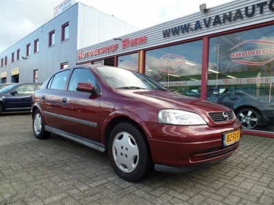 Opel Astra 1.6 Pearl (bj 2000)