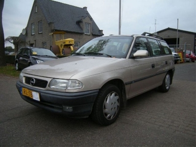 Opel Astra 1.6i-16V Season (bj 1997)