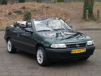 Opel Astra 1.6i Cabriolet