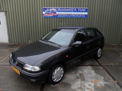 Opel Astra 1.6i Edition (bj 1998)