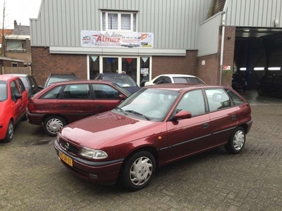 Opel Astra 1.6i Stuurbk/ Airco/ElektR/MET NW APK!!