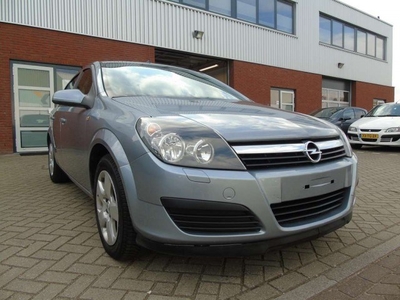 Opel Astra 1.9 CDTi Essentia NAVI 126062 km (bj 2006)