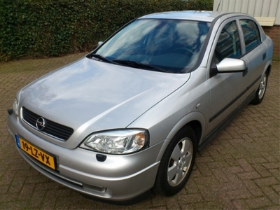 Opel Astra 2.2-16V Elegance 108KW AUTOMAAT