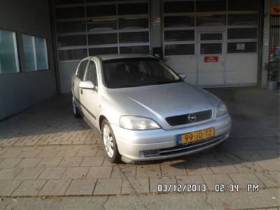 Opel Astra 2.2 16v elegance (bj 2002)