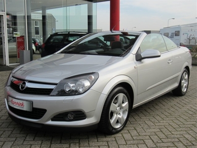 Opel Astra TwinTop 1.6 Airco / PDC / Cosmo (bj 2007)