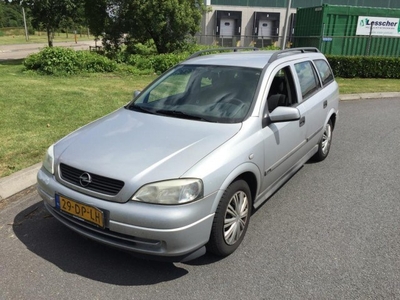 Opel Astra Wagon 1.6-16V Centennial