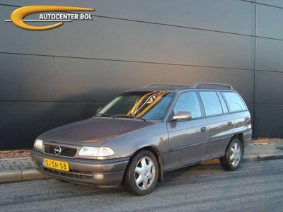 Opel Astra Wagon 1.6i-16V Edition Cool (bj 1997)