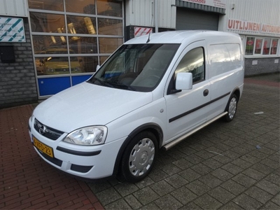 Opel Combo 1.3 CDTi Comfort (bj 2009)