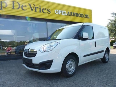 Opel Combo 1.6CDTI AUTOMAAT VAN (bj 2012)