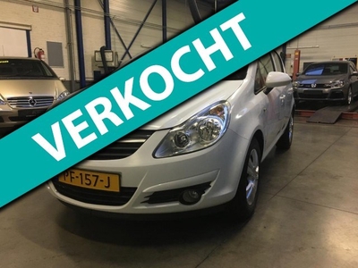 Opel Corsa 1.0-12V Edition. 5 drs . AIRCO . Lmv . TOPSTAAT