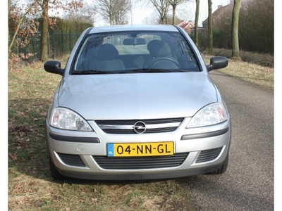 Opel Corsa 1.0-12V Essentia