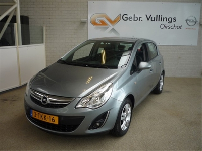 Opel Corsa 1.2-16V Anniversary Edition (bj 2012)