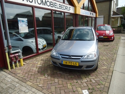 Opel Corsa 1.2-16V (bj 2005)