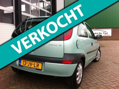 Opel Corsa 1.2-16V BJ2002 VERKOCHT !