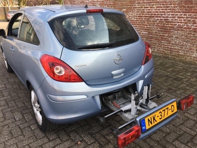 Opel Corsa 1.2-16V Cosmo - Flexfix fietsendrager