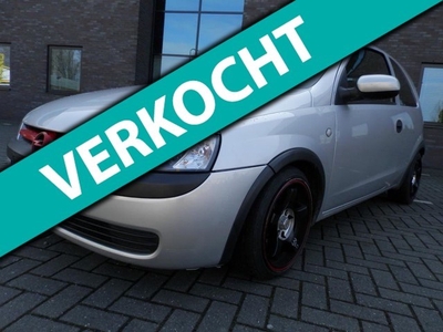 Opel Corsa 1.2-16V Njoy inruil auto