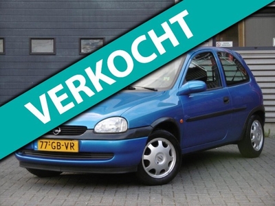 Opel Corsa 1.2i-16V Onyx Verkocht! Verkocht!