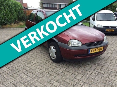 Opel Corsa 1.2i-16V Strada