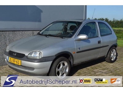 Opel Corsa 1.2i-16V Strada l nieuwe APK l automaat