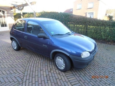 Opel Corsa 1.2i eco (bj 1996)