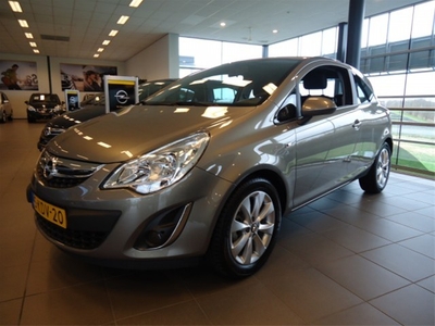 Opel Corsa 1.4-16V Anniversary Edition (bj 2013)