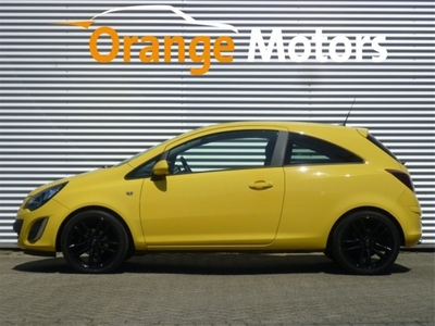 Opel Corsa 1.4-16V Color Edit / Navigatie (bj 2011)