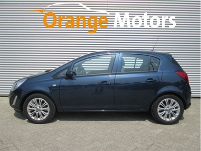 Opel Corsa 1.4-16V Cosmo (bj 2013)