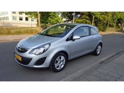 Opel Corsa 1.4-16V Energy S-D (bj 2014)