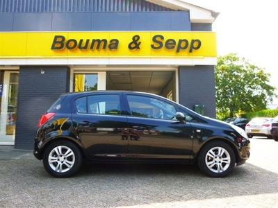 Opel Corsa 1.4-16V Enjoy (bj 2009)