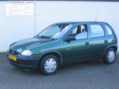 Opel Corsa 1.4i Swing (bj 1996) GAS! / MET APK