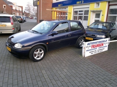 Opel Corsa 1.6i 16V GSI (bj 1999)