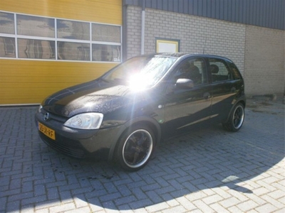 Opel Corsa 1.7 16V Di (bj 2002)