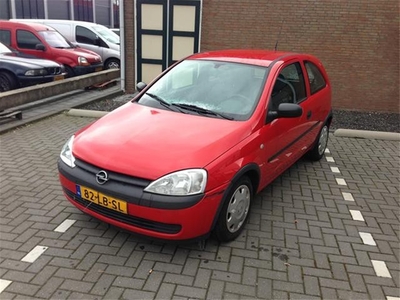 Opel Corsa 1.7 DI 3D (bj 2002)