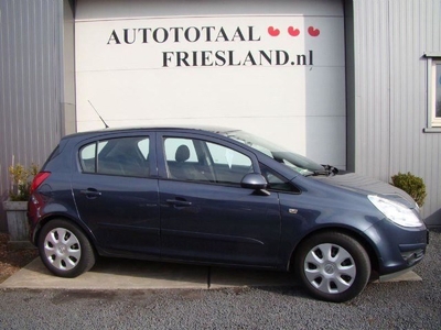 Opel Corsa Essentia Airco Apk 02-2019 5 DRS !