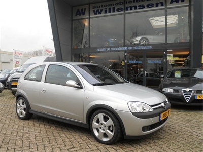 Opel Corsa Z1.8XE 16V 3-DRS GSI (bj 2003)