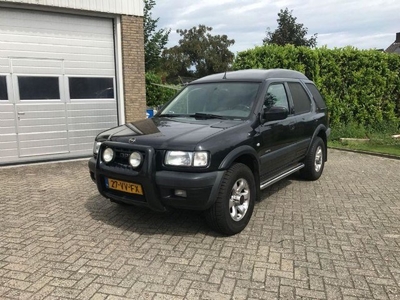 Opel Frontera 2.2-16V DTi Olympus