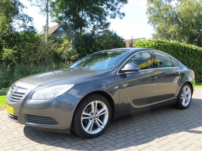 Opel Insignia 2.0 CDTI Edition (bj 2010)