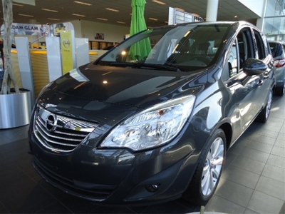 Opel Meriva 1.4 Turbo 140pk Automaat Cosmo (bj 2014)