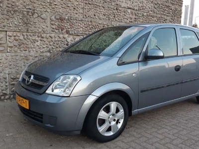 Opel Meriva 1.6-16V Cosmo (2003)