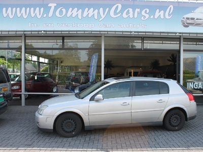 Opel Signum 2.2 DTi Cosmo (2003)