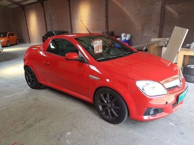 Opel Tigra 1.4i 16V Sport!! Nw APK!!