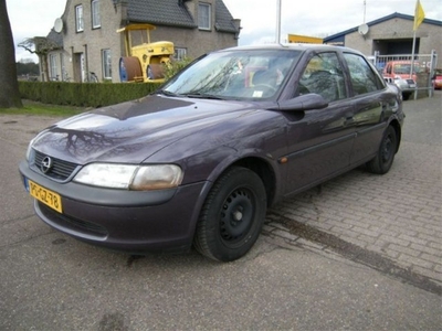 Opel Vectra 1.6XEL 16V 4-Drs GL (bj 1996)