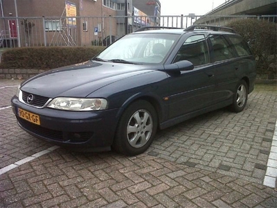 Opel Vectra station 2.2dti sport edition Leer (bj 2001)